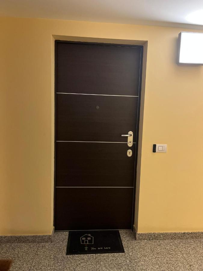 Portello La Casa Di Andrea Milano Eksteriør billede